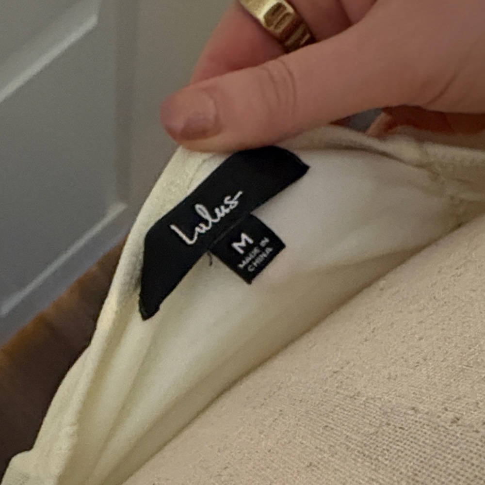 Lulu's Cream Ruched Blouse - Picture 2 of 2